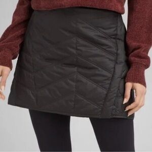 Prana Diva Wrap Powder Skirt Quilted  Sherpa Black Insulated  Size Medium